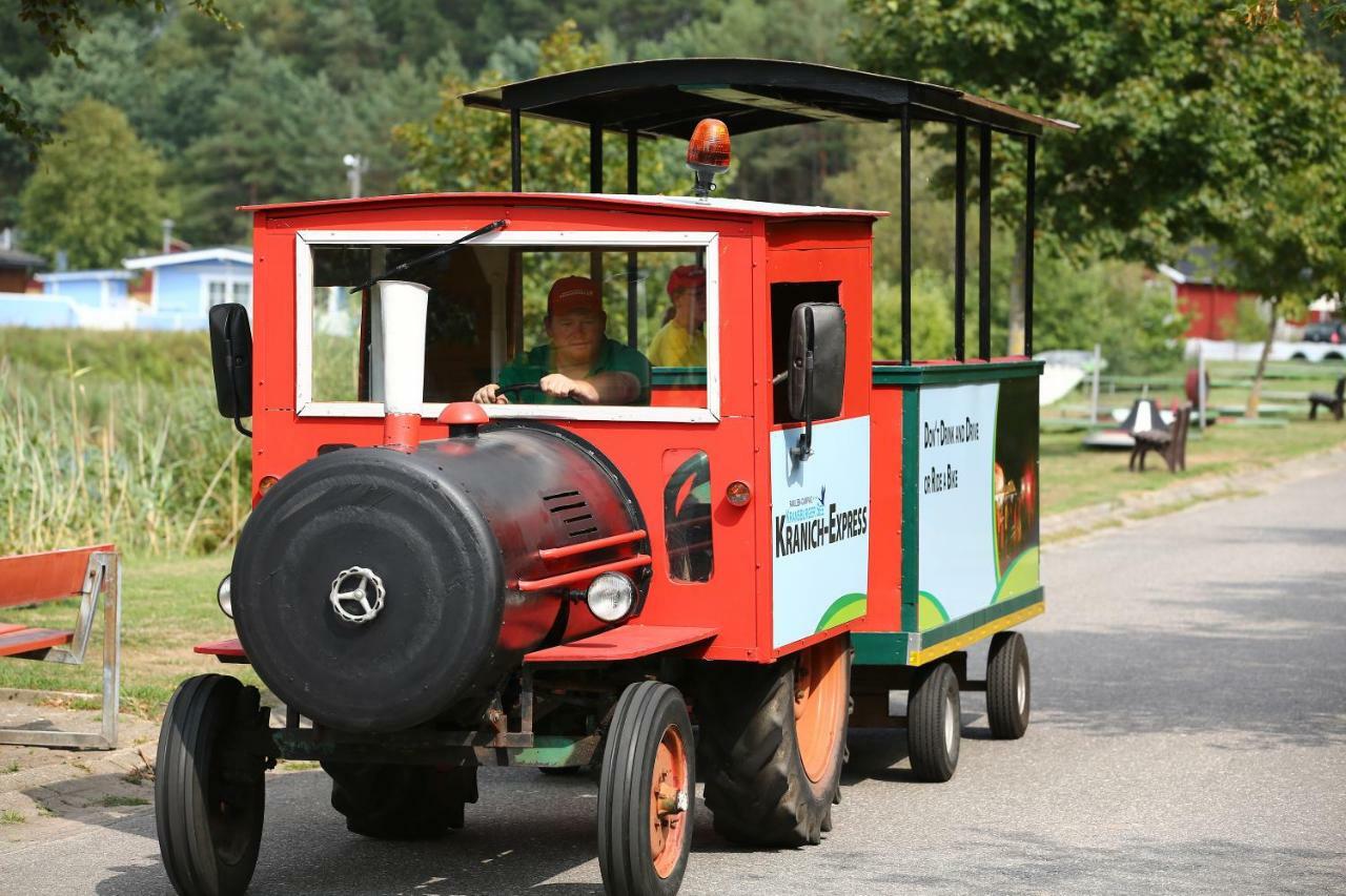 Luxuswohnwagen Am Kransburger See Exteriör bild